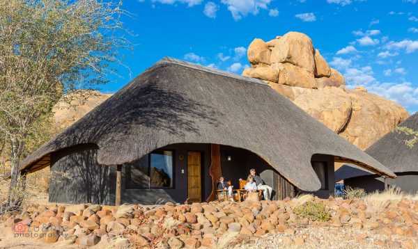 Ai aiba rock painting lodge